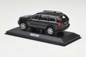 Volvo XC90 Fekete Zafír Minichamps 1:43 38704 Fém – 3. kép a 4-ből