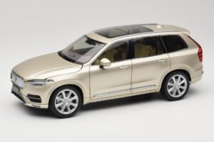 Volvo XC90 Luminous Sand Yellow Paudi Model 1:18 9430841 Fém