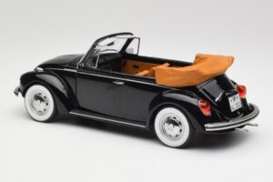 Volkswagen Beetle 1303 Kabrió Fekete Norev 1:18 188533 Fém – 5. kép a 6-ből
