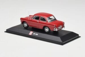 Volkswagen 1500 Ruby Piros Minichamps 1:43 VW001 Fém – 3. kép a 4-ből