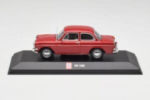 Volkswagen 1500 Ruby Piros Minichamps 1:43 VW001 Fém