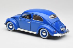 Volkswagen Beetle Kék Bburago 1:18 23124646 Fém – 7. kép a 8-ből