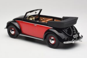 Volkswagen Beetle Kabrió Fekete & Piros Minichamps 1:18 107054132 Gyanta – 5. kép a 6-ből