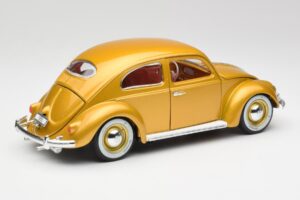 Volkswagen Beetle Arany Bburago 1:18 3361 Fém – 3. kép a 8-ből