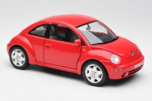 Volkswagen New Beetle Piros Bburago 1:18 8185108 Fém – 6. kép a 8-ből