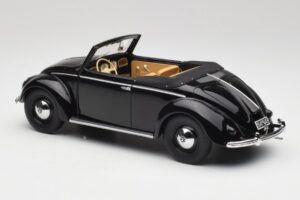 Volkswagen Beetle Type 1 Hebmuller Kabrió Fekete Minichamps 1:18 107054232 Fém – 5. kép a 6-ből