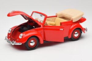 Volkswagen Kabrió Ruby Piros Maisto 1:18 32826 Fém – 2. kép a 8-ből