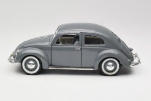 Volkswagen Export Sedan Agave Grey Maisto 1:18 100299 Fém – 4. kép a 8-ből