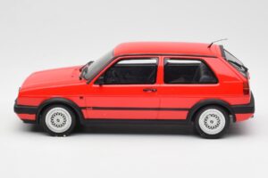 Volkswagen Golf GTI Mk2 Piros Otto 1:18 OT027 Gyanta – 3. kép a 6-ből