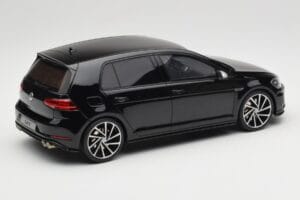 Volkswagen Golf R Mk7 Deep Black Otto 1:18 OT417 Gyanta – 2. kép a 6-ből