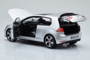 Volkswagen Golf GTI Mk7 Reflex Ezüst Norev 1:18 188551 Fém – 5. kép a 8-ből