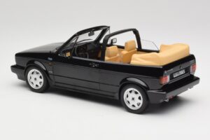 Volkswagen Golf Mk1 Kabrió Fekete Norev 1:18 188568 Fém – 5. kép a 6-ből