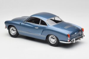 Volkswagen Karmann Ghia Coupe Neptune Kék Minichamps 1:18 155054022 Fém – 5. kép a 6-ből