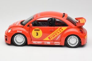 Volkswagen New Beetle Cup Bburago 1:18 3329 Fém – 4. kép a 8-ből