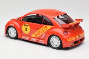 Volkswagen New Beetle Cup Bburago 1:18 3329 Fém – 7. kép a 8-ből