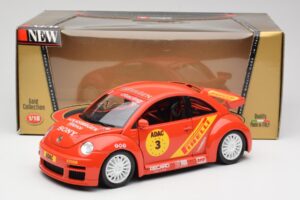 Volkswagen New Beetle Cup Bburago 1:18 3329 Fém – 8. kép a 8-ből