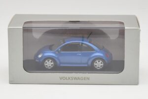 Volkswagen New Beetle Satellite Kék Minichamps 1:43 430058004 Fém – 4. kép a 4-ből