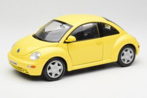 Volkswagen New Beetle Sárga Maisto 1:18 37800-M4 Fém