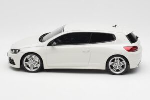 Volkswagen Scirocco Mk3 R Phase 1 Fehér Otto 1:18 OT1090 Gyanta – 3. kép a 6-ből