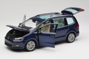Volkswagen Sharan 7N Shadow Kék Metál Minichamps 1:18 110051100 Fém – 2. kép a 8-ből