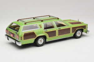 Wagon Queen Family Truckster National Lampoon's Vacation GreenLight 1:18 19013 Fém – 2. kép a 6-ből