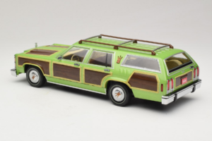 Wagon Queen Family Truckster National Lampoon's Vacation GreenLight 1:18 19013 Fém – 5. kép a 6-ből