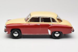 Wartburg 311 Dark Red Beige MCG 1:18 MCG18299 Fém – 3. kép a 6-ből