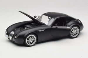 Wiesmann GT MF Matte Black Revell 1:18 WIESMANN002 Fém – 2. kép a 8-ből