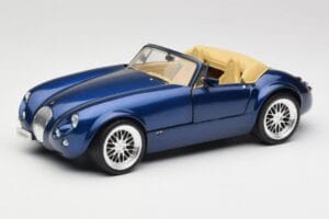 Wiesmann Roadster MF3 Kék Revell 1:18 Wiesmann Roadster MF3 Kék Revell 1:18 08861 Fém