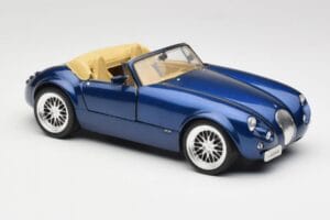 Wiesmann Roadster MF3 Kék Revell 1:18 08861 Fém – 6. kép a 8-ből