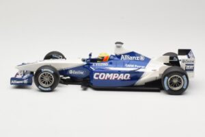 Williams FW24 BMW Launch Version 2002 Minichamps 1:18 80430139187 Fém – 3. kép a 6-ből