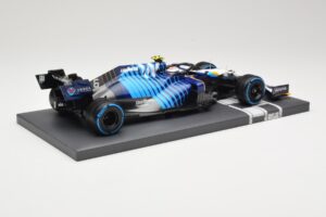 Williams Racing Mercedes FW43B #6 N. Latifi Belgian GP 2021 Minichamps 1:18 117211306 Fém – 3. kép a 6-ből