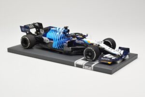 Williams Racing Mercedes FW43B #63 G. Russell Saudi Arabian GP 2021 Minichamps 1:18 117212263 Fém – 4. kép a 6-ből