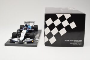 Williams Racing Mercedes FW43B #63 G. Russell Saudi Arabian GP 2021 Minichamps 1:18 117212263 Fém – 6. kép a 6-ből