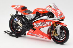 Yamaha YZR-M1 Gauloises Fortuna Yamaha #7 C. Checa MotoGP 2004 Minichamps 1:12 122043007 Fém – 4. kép a 6-ből