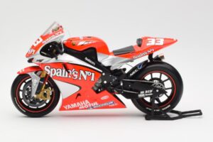 Yamaha YZR-M1 Gauloises Fortuna Yamaha #7 C. Checa MotoGP 2004 Minichamps 1:12 122043007 Fém