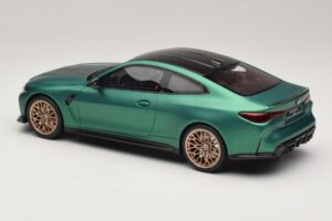 BMW M4 CS G82 Frozen Isle of Man Green GT Spirit 1:18 GT994 Gyanta – 5. kép a 6-ből