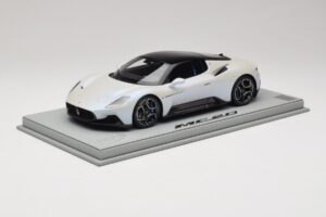 Maserati MC20 Bianco Audace BBR 1:18 P18191AMAS Gyanta – 2. kép a 6-ből