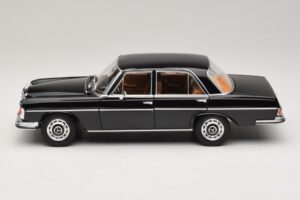 Mercedes 280 SE W108 Fekete Norev 1:18 183360 Fém – 4. kép a 8-ből