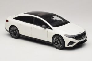 Mercedes EQS V297 Manufaktur Opalite White NZG 1:18 B66961049 Fém – 6. kép a 8-ből