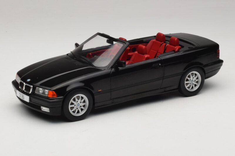 BMW 3 Series E36 Kabrió Fekete MCG 1:18 MCG18318 Fém