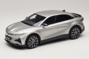 Alpine A390 GT Argent Mercure Otto 1:18 OT1318 Gyanta