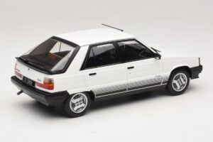 Renault 11 Turbo Fehér MCG 1:18 MCG18589 Fém – 2. kép a 6-ből