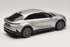Alpine A390 GT Argent Mercure Otto 1:18 OT1318 Gyanta – 2. kép a 6-ből
