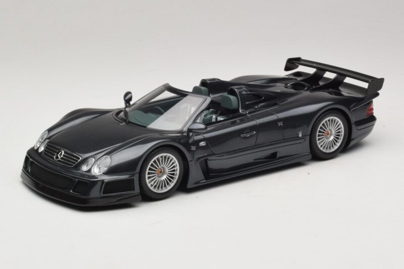 Mercedes AMG CLK GTR Roadster Szürke GT Spirit 1:18 GT960 Gyanta