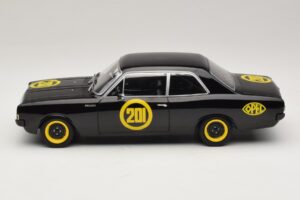 Opel Rekord C #201 Black Widow MCG 1:18 MCG18560 Fém – 3. kép a 6-ből