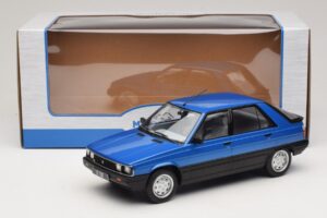 Renault 11 TXE Blue Metallic MCG 1:18 MCG18591 Fém – 6. kép a 6-ből