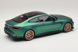 BMW M4 CS G82 Frozen Isle of Man Green GT Spirit 1:18 GT994 Gyanta – 2. kép a 6-ből