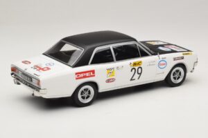 Opel Commodore A #29 J-L. Clarr / J-P. Peyroux Tour de France Automobile 1971 MCG 1:18 MCG18562R Fém – 2. kép a 6-ből
