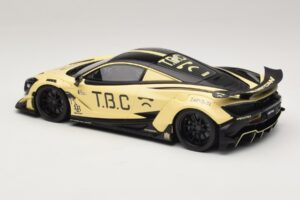McLaren 720S Liberty Walk Bézs GT Spirit 1:18 GT961 Gyanta – 5. kép a 6-ből